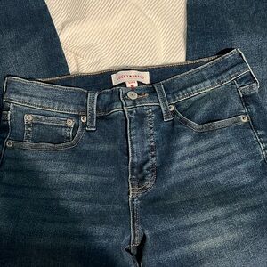 Lucky Brand midrise skinny jeans
